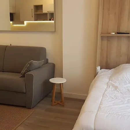 Charmant Studio En Centre-Ville De Luchon Bagnères-de-Luchon Extérieur photo